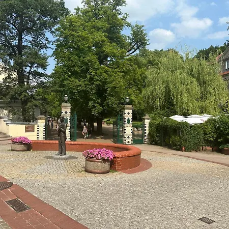 Emerald Przy Deptaku Apartment Szczawno-Zdroj