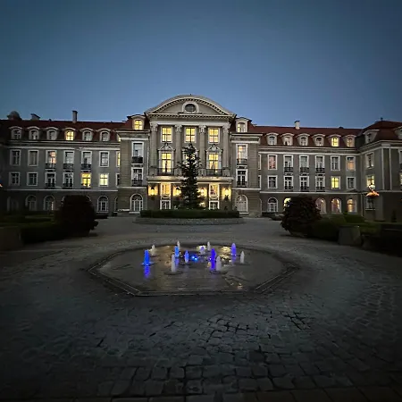 Emerald Przy Deptaku Щавно-Здруй