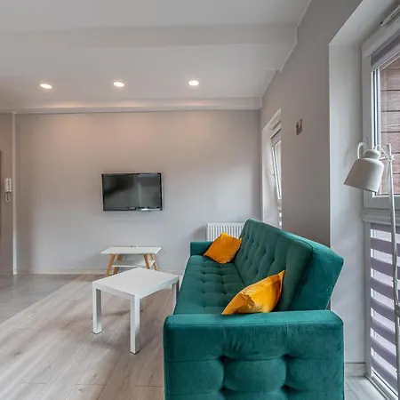 Emerald Przy Deptaku * Щавно-Здруй