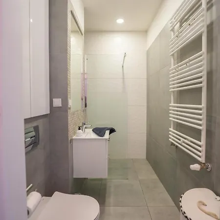 Emerald Przy Deptaku Apartment